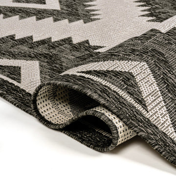 Lior Geometric Moroccan Diamond Area Rug
